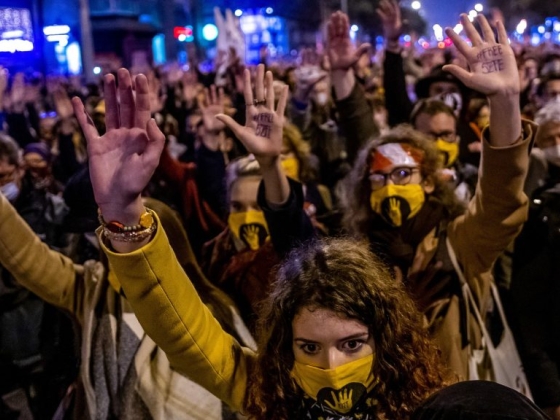 „Az egyetem legitimitásának helyre kell állnia” – a Vidnyánszkyékat váltó kuratórium tagjait kérdeztük az SZFE jövőjéről