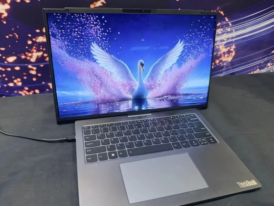 Miért nem hajlandó a többi laptopgyártó így kísérletezni?