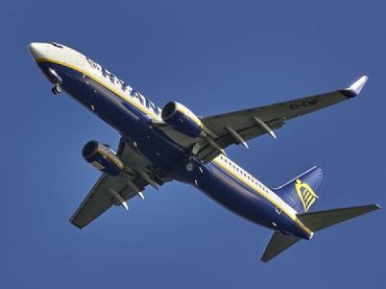 Vége lehet az olcsó repülés korszakának, súlyos figyelmeztetést adtak ki