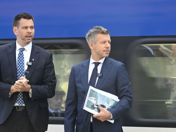 Döntött a Tisza-kormány a mohácsi Duna-hídról, Vitézy Dávid most jelentette be: pontosan megnevezte, melyik részét állítják le a beruházásnak – 76 milliárd forintot vesznek el belőle