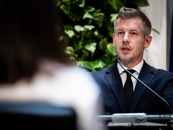 Magyar Péter bejelentést tett, 10 százalékkal emelik a megváltozott munkaképességűek ellátását