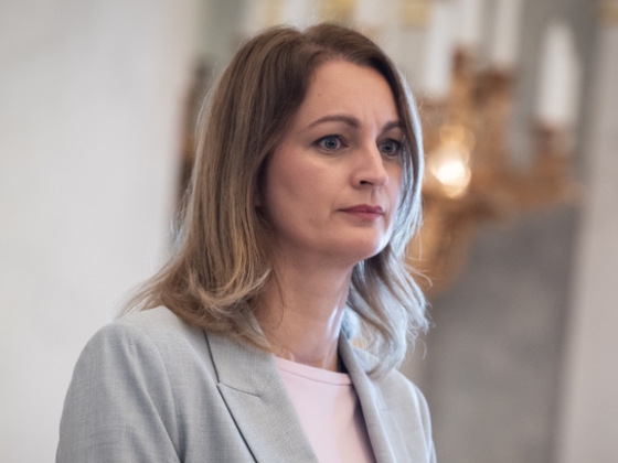 Forsthoffer Ágnes saját zsebből fizette a hivatali telefonszámláját