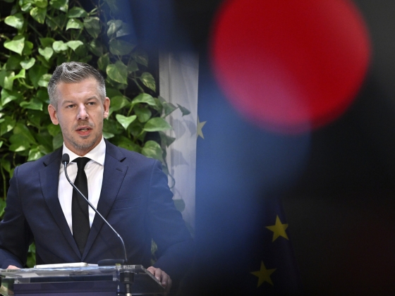 Magyar Péter: új finanszírozási modellt kap a felsőoktatás