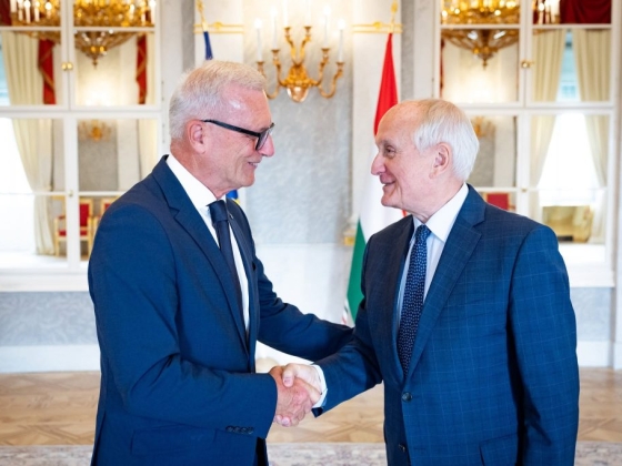 Baka András politikusokkal nem, csak jogászokkal egyeztet az új legfőbb ügyészről