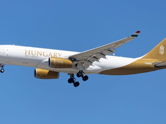 Megerősítették: eladják az óriásgépet az új magyar légitársaság alól, helyette jött a világ egyik legnagyobbja – átalakítás a Hungary Airlines-nál