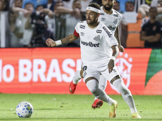 Gratulálok ehhez a sz*r munkához! – Neymar kiakadt a sérülése után