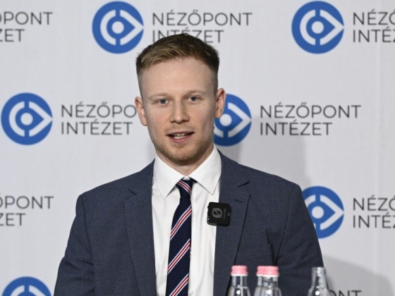 Magyar Péter: Felmentették a Mandiner kiadójának vezérigazgatóját, és leállítják a lap finanszírozását