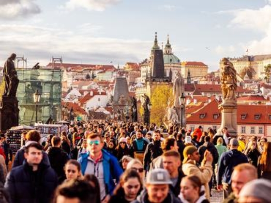 Rendkívüli lépés Prágában: külföldi szabotázsakciók miatt szigorítottak