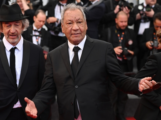 Meghalt a világhírű filmrendező: 77 éves korában, forgatás közben érte a halál