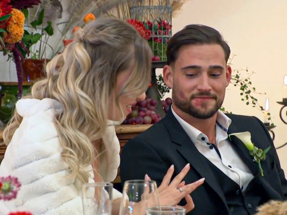 Házasság első látásra: a sok drámázás után Anastasia fenékvillantással harcolt ki egy csókot Mátétól - videók