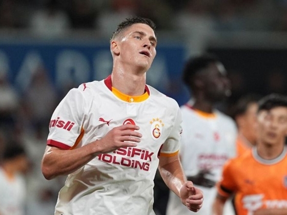 Határozottan kiállt Sallai Roland mellett a Galatasaray edzője, a török sajtó is megvédte őt