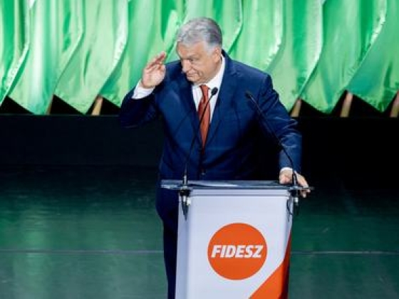 „Most is Orbán Viktor a miniszterelnök”: Kossuth téri bulira csábítják a baloldalellenes szavazókat