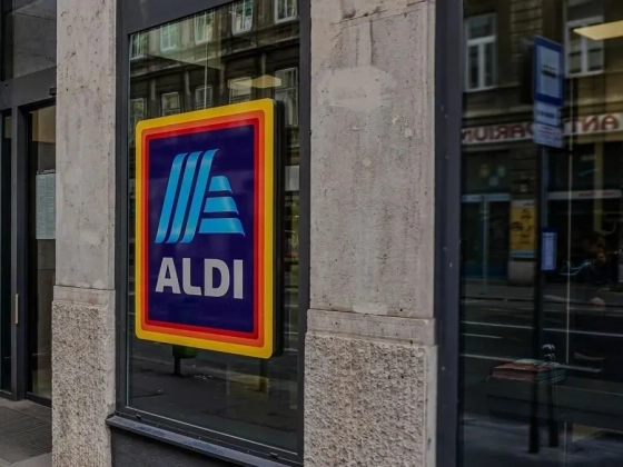Mentő és mentőhelikoptert rohant az Aldihoz: életét vesztette egy vásárló