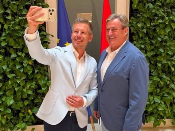 Magyar Péter Kapitány Istvánnal vette át, mi legyen az üzemanyagárral