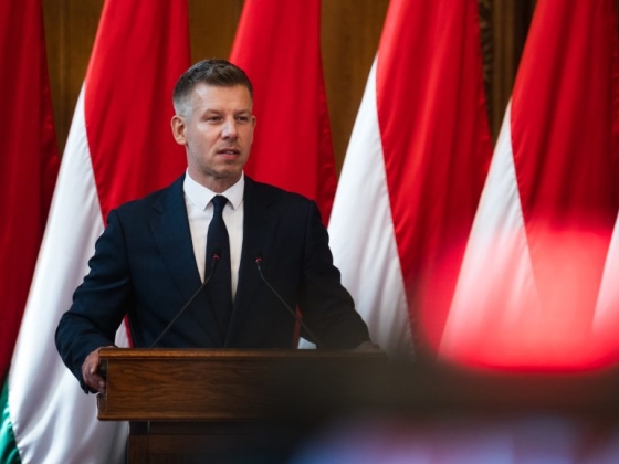 Hétfőtől négy új helyettes államtitkár állhat munkába