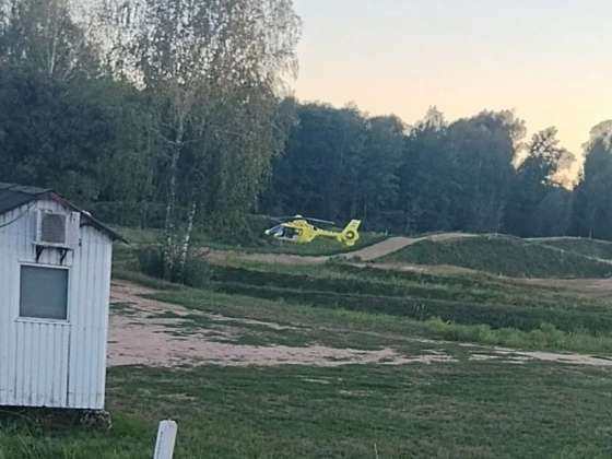 Ismert motoros halt meg a szentgotthárdi motocrosspályán – mentőhelikopter is érkezett
