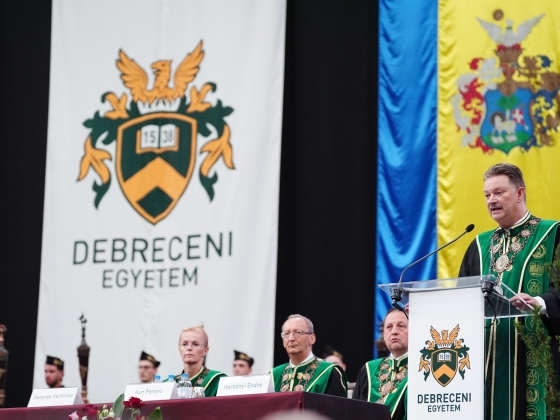 Debrecen és Szolnok polgármestere arra panaszkodik, hogy nem vehetett részt az egyetemi tanévnyitón