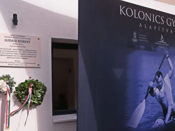Kajak-kenu: Budafokon felavatták Ludasi Róbert emléktábláját