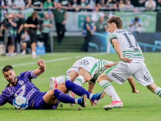 Őrült végjáték után egygólos hazai előny a szünetben, Ferencváros–Újpest - A zöld-fehérek 2015 decembere óta nem kaptak ki a derbin