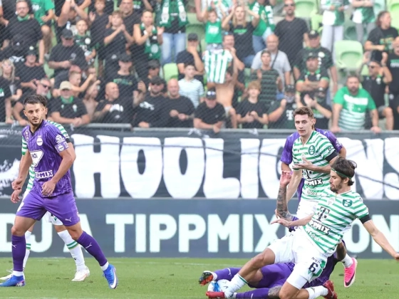 Kétgólos hátrányból feltámadás: a Fradi-Újpest derbi rég nem látott drámát hozott