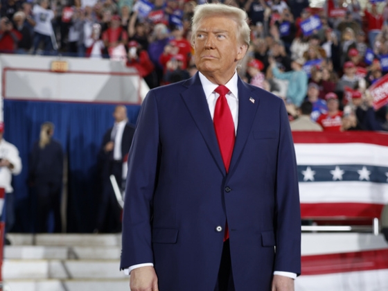 Történelmi mélyponton Donald Trump népszerűsége, a saját szavazói is elpártolnak az elnöktől