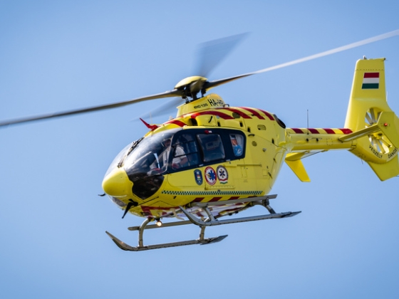Halálos motorbaleset történt a 76-os főúton Kisbucsánál