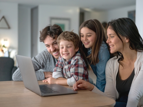 Új tanév, új digitális rutin: készen áll az otthoni internet? (x)