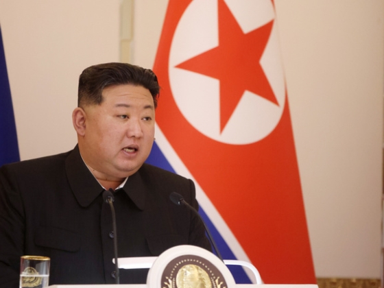 Kim Dzsongun atomfegyverekkel küldené tengerre haderejét, már szolgálatba is állt az új romboló