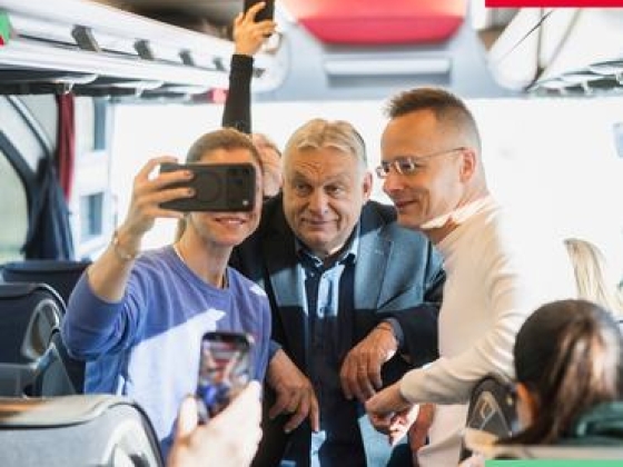 Előkerült Orbán Viktor, és mindenkinek megüzente: „Kapaszkodjatok!”