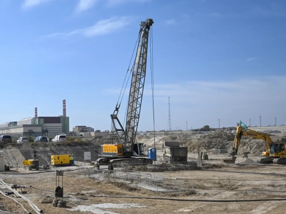 Politico: Tovább csúszhat Paks II. építése, 2035 körül helyezhetik üzembe az új atomerőművet
