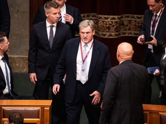 Kapitány István feljelentést tesz a Tiborcz-féle Waberer’s MFB-s támogatása miatt