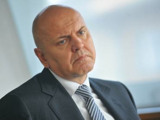 Habonyék váratlanul kiszálltak: a szlovákiai magyar milliárdos mindent elvitt a cseh repülőgyárban