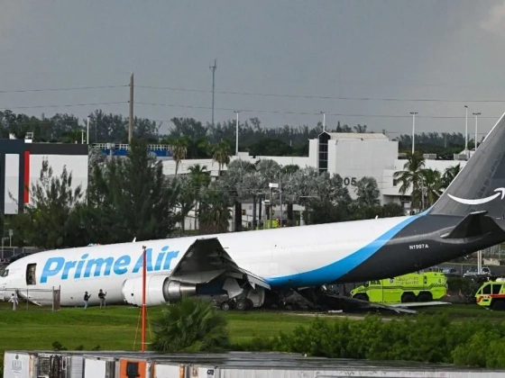 A halálos miami repülőgép-baleset után pózolt a streamer a roncsnál – videó