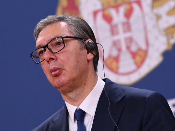 Hónapok után lépett a szerb kormány, kezdeményezik a parlament feloszlatását