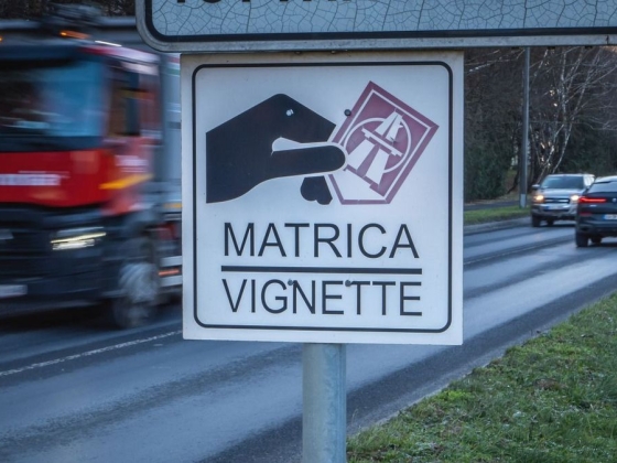 Hivatalos: ennyivel drágul 2027 januárjától az autópálya-matrica Magyarországon, itt vannak az új árak – így emeli a díjakat a Tisza-kormány