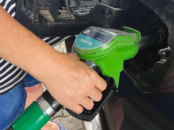 Újra drágul a benzin, ennyivel kell többet fizetni az autósoknak