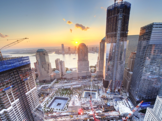 Negyedszázaddal a New York-i tragédia után pezsgő lakónegyed lett a katasztrófa helyszínéből