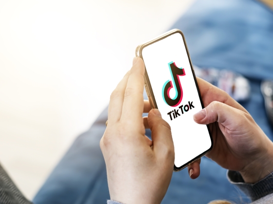 Eltűnnek a megszokott kommentek? Elképesztő újításokat jelentett be a TikTok