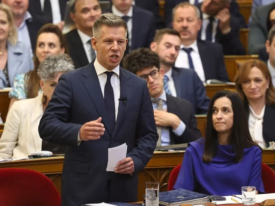 Tíz orosz diplomatát utasított ki Orbán Anita minisztériuma, kemény és fájdalmas választ ígér a Kreml