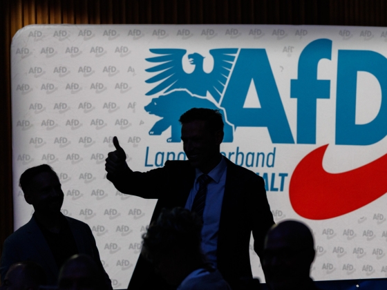 Politikai földindulás történt egy német tartományban - Egy fontos területen is tarolt a szélsőjobb