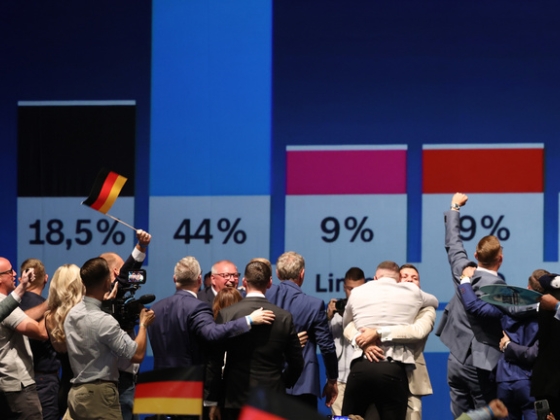 Riadót fújtak az AfD győzelme után egy tartományban, elmenekülnének az ott élők: Ne várjuk meg, amíg embereket ölnek