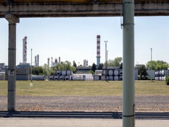 Az olajár emelkedése hozta el a fordulatot a BÉT-en: a Mol volt a keddi nap nagy nyertese