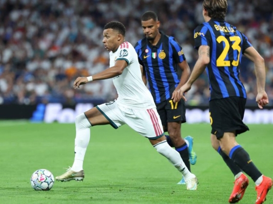 Egyik Mbappé gólt szerzett, a másik pirosat kapott, Haaland duplázott