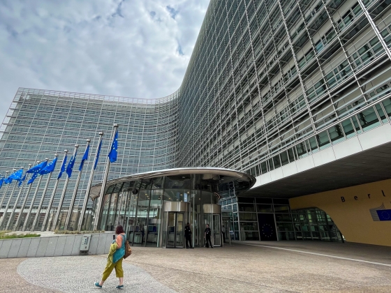 Uniós  szintű adókat vetnének ki – a komoly sarc mentheti meg az uniós támogatásokat