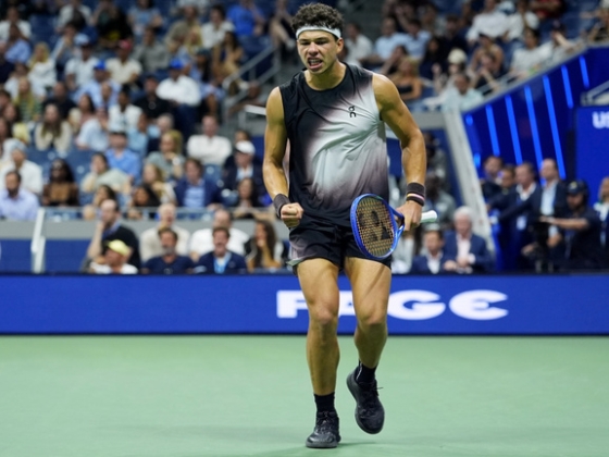 Sosem ért még véget ilyen későn meccs a US Openen: búcsúzott a címvédő Carlos Alcaraz