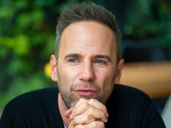 Járai Máté főszerepet játszott egy darabban, a régi M1 mindenkit megkérdezett arról, épp csak őt nem