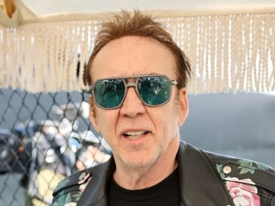 Hatalmas víznyelő keletkezett Nicolas Cage luxusotthonánál – videó