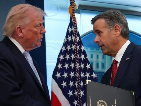Bemutatták az új amerikai szuperfegyvert: ő hozhatja el a békét Ukrajnába