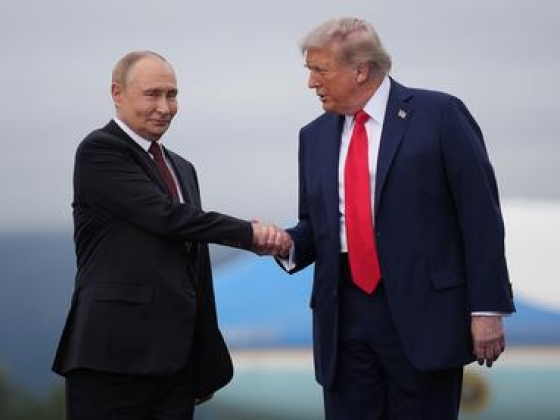 „Lenyűgöző kilátásokat” ígért Trump Putyinnak, de van egy elég súlyos feltétel