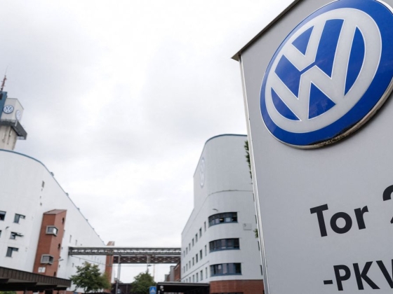 Ez gyors volt, máris eladták az első Volkswagen-gyárat a németek: álmában sem gondolta senki, hogy ők lesznek az új tulajdonosok – nem autók fognak készülni